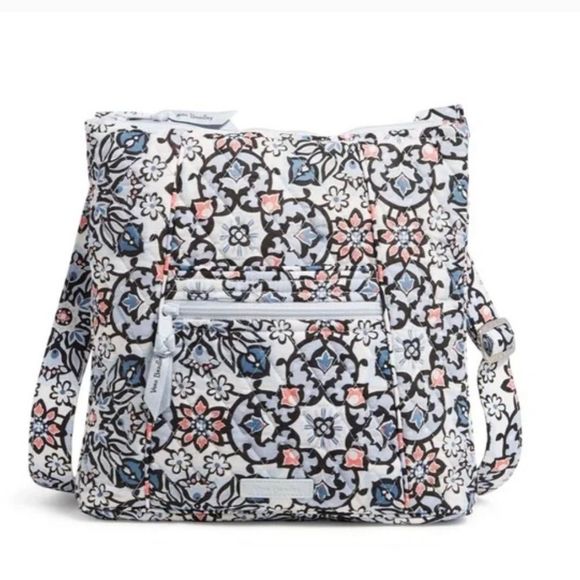 Vera Bradley Bags Verabradley Lisbon Medallion Hipster Signature